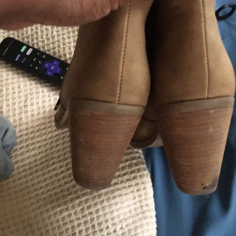 Ankle Booties. - image 2